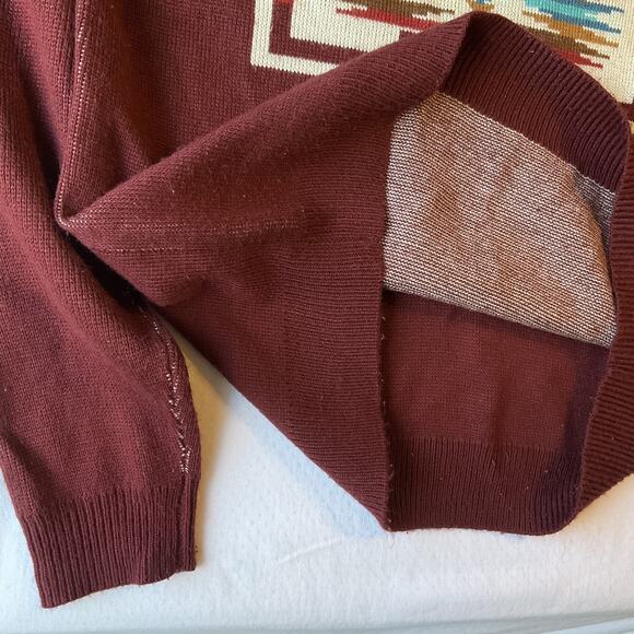 21 Men Sweatshirt Size XL Burgundy Geometric Long Sleeve Crew Neck Pullover Knit - Picture 8 of 9